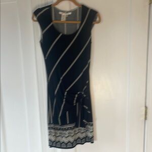 Women’s dress, black and white print with pretty side tie detail